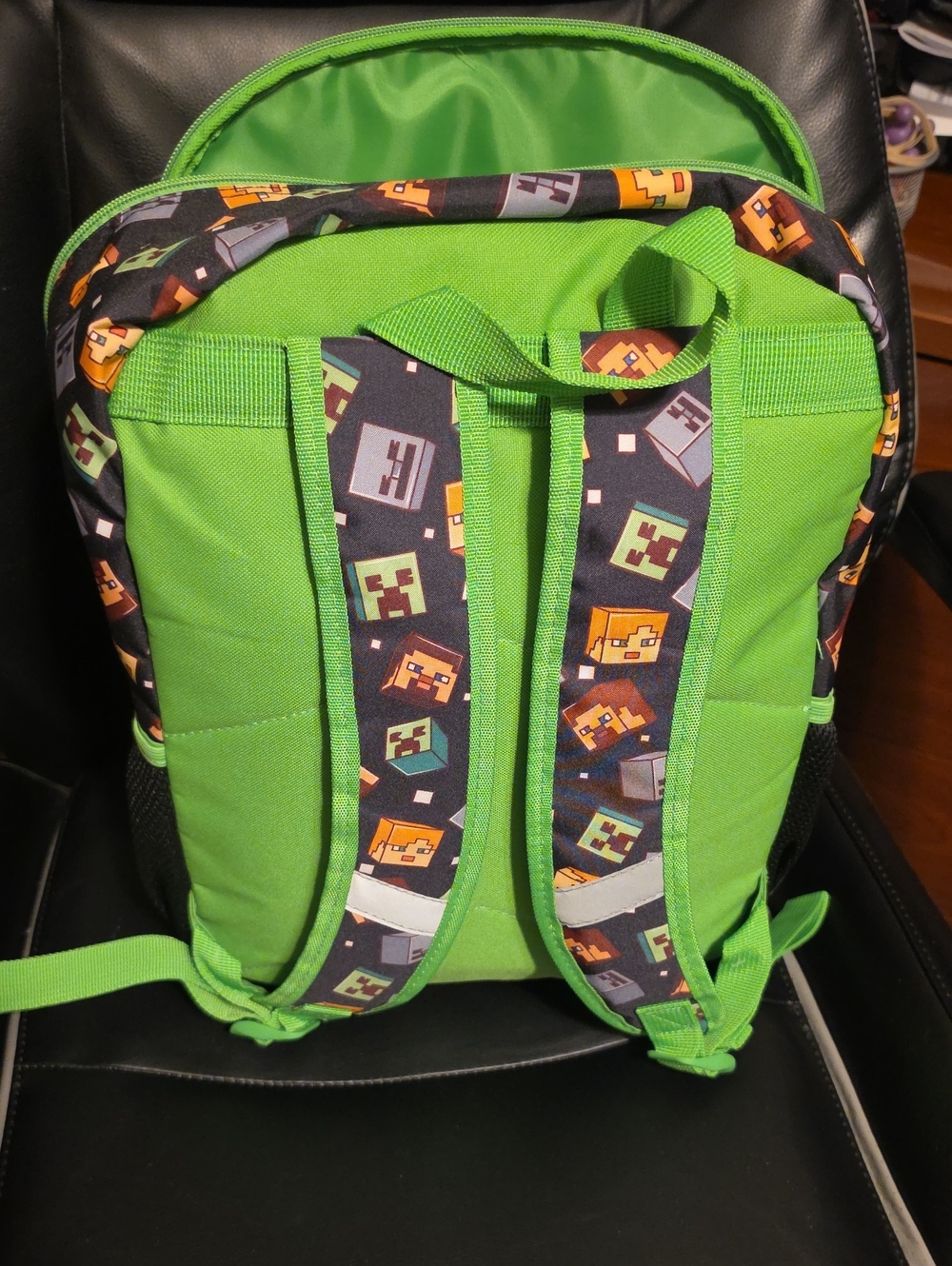 Minecraft Backpack With Lunchbag - Bundle - Picture 3 of 15